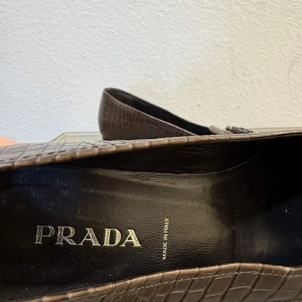 Prada 90s Y2K VTG Brown Croc Pattern Buckle Kitten Heels Pumps Shoes 37.5 7.5